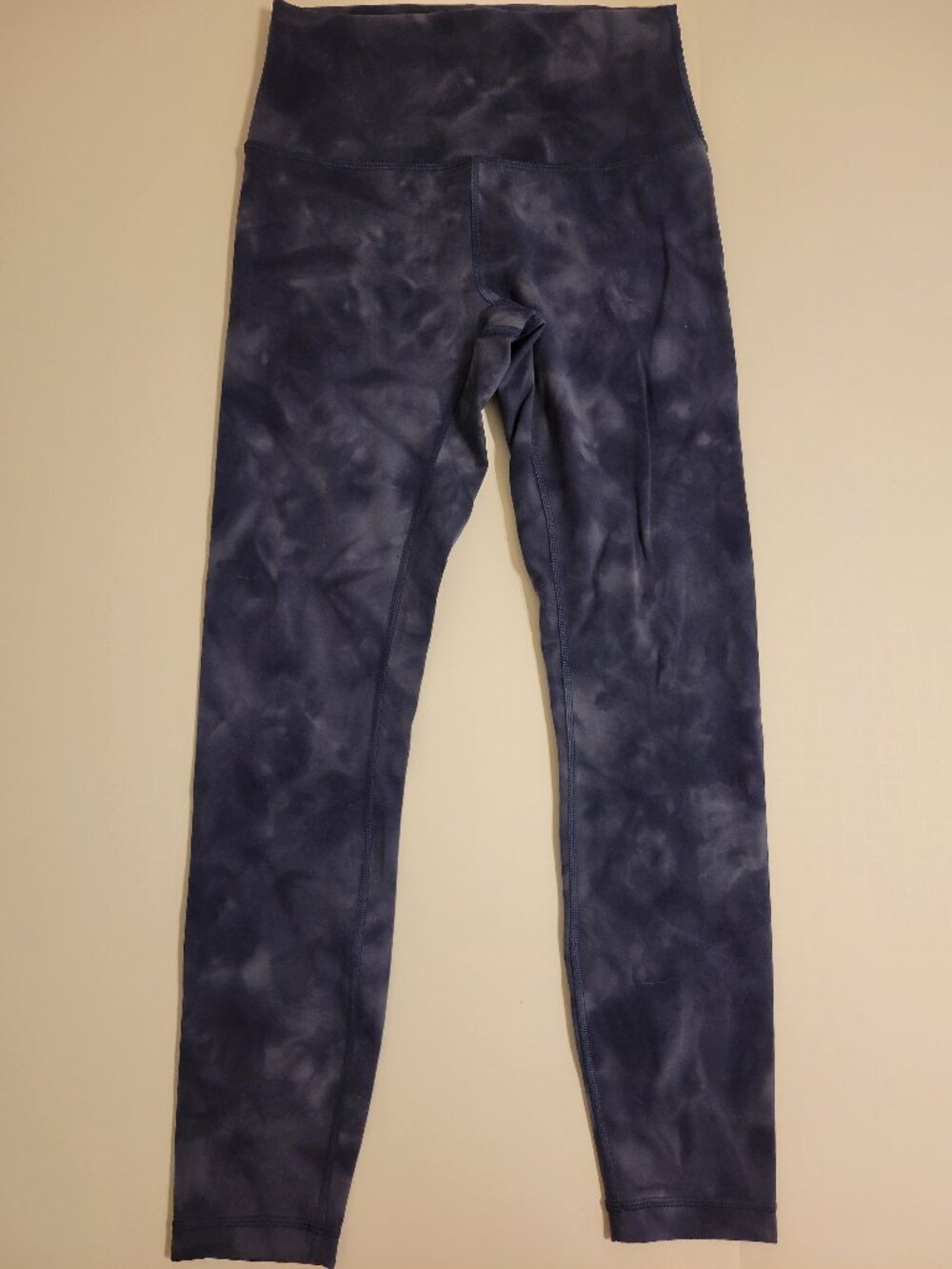 Lulu Wunder Under | Sz 6, 7/8 length | Blue/Grey | Like new